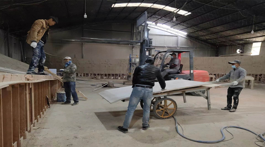 GRC構(gòu)件生產(chǎn)中 GRC構(gòu)件生產(chǎn)中