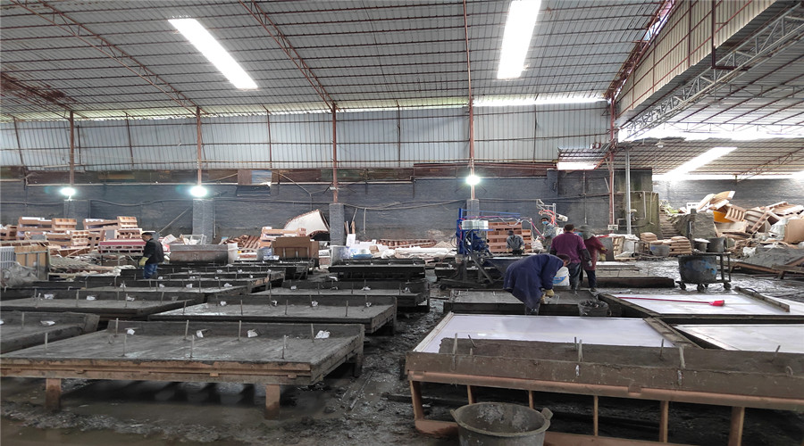 GRC構(gòu)件生產(chǎn)中 GRC構(gòu)件生產(chǎn)中